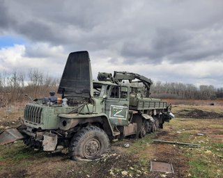 "Щоб уникнути безглуздої смерті": ЗС РФ ламають власну техніку під Покровськом, — "Атеш"