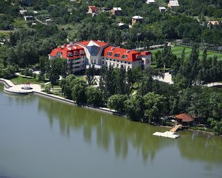 Зоны футбольного режима. Где в Украине шведы и французы будут готовиться к Евро-2012