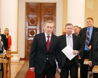 Замы Черновецкого написали заявления об увольнении, - СМИ 