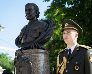 В Киеве установят памятник Мазепе: Зеленский поручил правительству провести конкурс на лучший проект