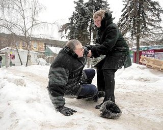 Из 10 тысяч пострадавших от гололеда киевлян только 80 требуют компенсаций