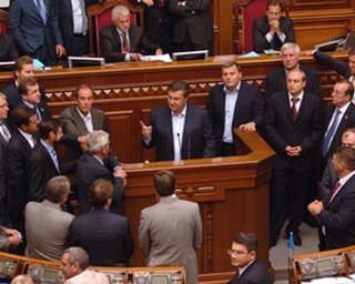 НУ-НС потребует от Януковича место премьера