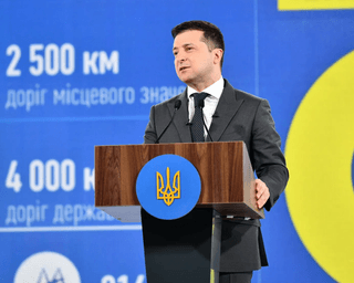 Зеленский анонсировал реформу пригородных электричек в трех городах Украины