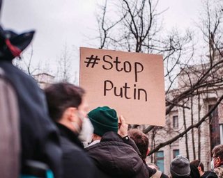 Удар по економіці та посередникам: США анонсували нові санкції проти РФ