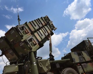 Проблема, але не катастрофа: чи можна замінити зброю зі США, — Агіл Рустамзаде