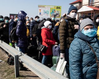Польша готовится отправить чартер за украинским заробитчанами, — СМИ