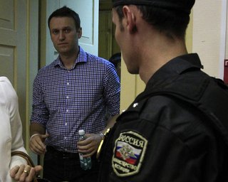 Мнение: Приговор Навальному указал, что Россия небезопасна для бизнеса