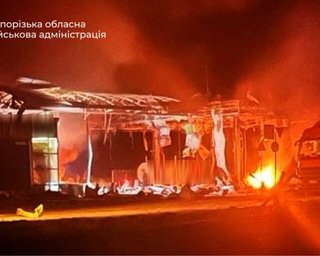 Пожар на АЗС, изуродованные дома и авто: РФ ночью атаковала Харьков, Днепр и Запорожье