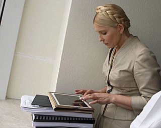 Тимошенко о Джобсе: От нас ушел волшебник