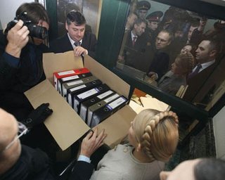 Тимошенко пригласит в суд международного наблюдателя