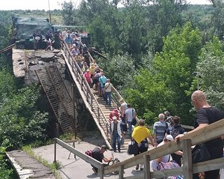 На переговорах в Минске Украина внесет предложения по ремонту моста в Станице Луганской,  – Олифер