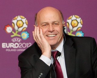 Все команды группы А имеют равные шансы на выход в плей-офф, - президент футбольной федерации Польши 