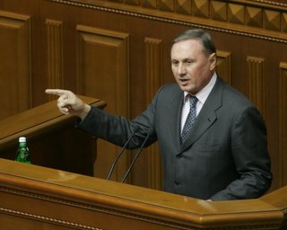 Регионалы выступают против новых выборов