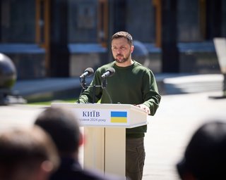 "Ми їх зустріли вогнем": Зеленський підтвердив початок наступу ЗС РФ на Харківщині (відео)