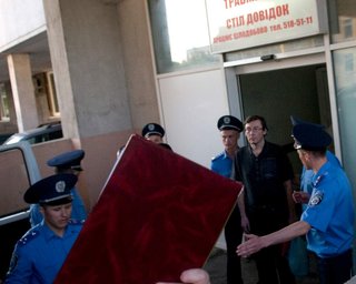 ГПУ подтвердила, что сегодня Луценко посетят докладчики ПАСЕ