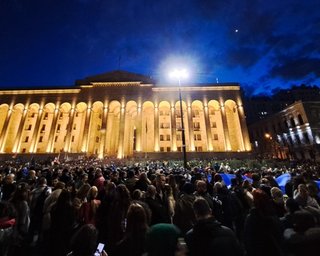Закон про "іноагентів" у Грузії ухвалили у першому читанні: люди вийшли на вулиці (фото, відео)
