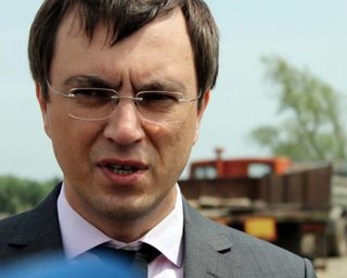 Министр инфраструктуры назвал указ Зеленского о дорогах "цирком"