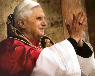 Папа Римский похвалил новый фильм о Бонде