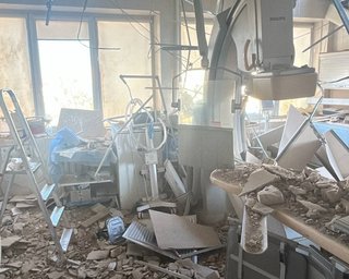 У Києві дрон РФ влучив по операційній Інституту кардіології НАМН: постраждав пацієнт (фото)