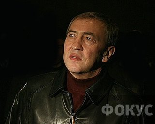 Черновецкий обещает до понедельника найти миллион марлевых повязок