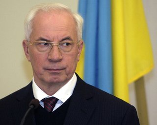 Киев хочет свести Европейский и Таможенный союзы для консультации по торговым вопросам - Азаров