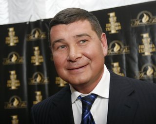 ЦИК отказалась регистрировать депутата Онищенко