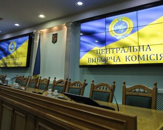 ЦИК завершил регистрацию наблюдателей на второй тур выборов