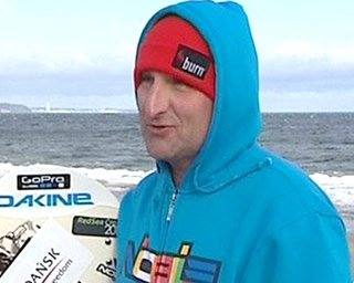 Польский кайтсерфер с ножом отбился от 11 акул 