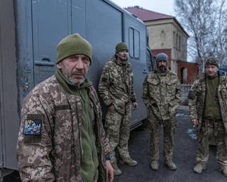 "ЗСУ закріпилися на рубежах" під Покровськом, ЗС РФ штурмували на рідкісних БМП, мотоциклах і баггі
