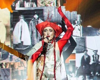 Менеджер Алины Паш объяснила, откуда взялась фейковая справка от пограничников (фото)
