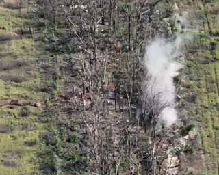 Комбінований удар: прикордонники знищили опорний пункт росіян поблизу Бахмута (відео)