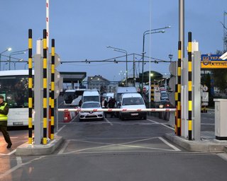Пункти пропуску хочуть перенести за кордон: Україна обговорює план із кількома сусідами