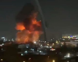 Масована атака на Крим: Севастополь під ударами крилатих ракет, є влучання (фото, відео)