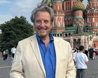 "У Росії не було вибору": батько Ілона Маска вкотре приїхав до РФ і взявся хвалити Путіна