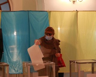 Опубликованы результаты экзит-полов на местных выборах в Украине