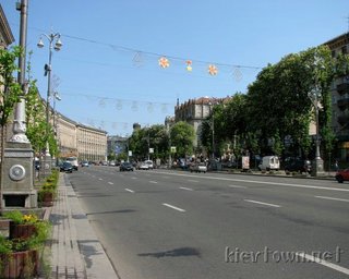 Водителей в центр Киева будут пускать по специальным пропускам