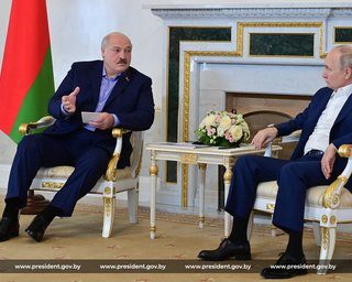 "Вагнеровцы" хотят в Варшаву: Лукашенко рассказал Путину о походе на запад (видео)