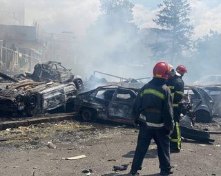 Ракетный удар по центру Винницы: 20 человек погибли и 90 пострадали (фото)