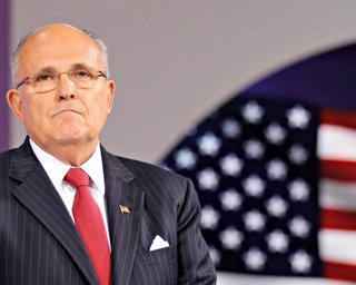 Иск на $2,7 млрд получил Fox News и адвокаты Трампа за ложь о фальсификации выборов