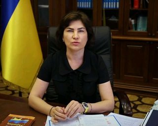 "Ворвались в кабинет, испортили вещи". Венедиктова заявила о давлении Порошенко