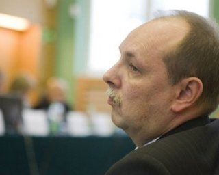 Прокурора по делу о гибели Качиньского обвинили в шпионаже