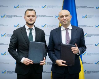 Министр Калашник: меморандум с операторами такси установил предельный уровень цен на поездки во время тревог