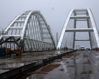 Законная цель: взрыв на Крымском мосту испортит логистику оккупантов на юге, — ISW