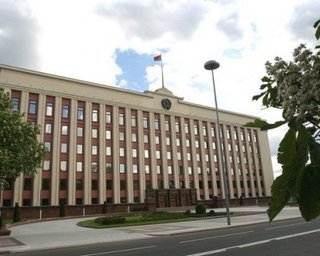 Возле станции метро, где произошел взрыв, находится дом Лукашенко