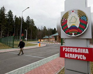 Беларусь — не вариант: белорусские силовики ищут россиян в отелях и съемных квартирах