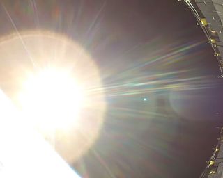 SpaceX выложила запись падения обтекателя ракеты Falcon 9