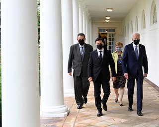 "Украина не останется без помощи США", — Ермак об итогах встречи Зеленского и Байдена