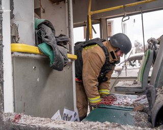 13-річний герой: хлопчик врятував пасажирів автобуса після удару РФ по Сумах (відео)