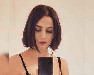 Гуляла без хіджабу: 33-річну жінку в Ірані засудили до 74 ударів батогом (фото)