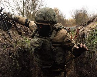 "Як кроти": росіяни заливають бетоном лінії оборони під Токмаком, — DeepState (відео)